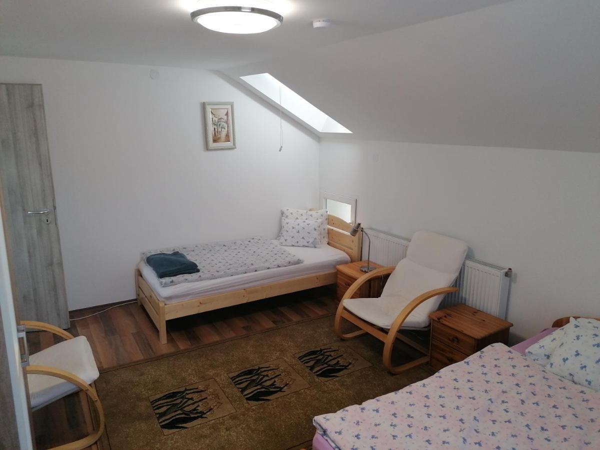 Mimi Vendeghaz Apartment Siofok Exterior photo